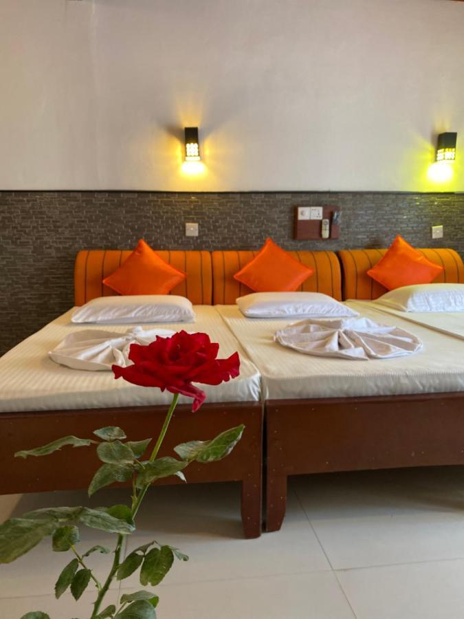 Beach Walk Hotel Unawatuna Εξωτερικό φωτογραφία